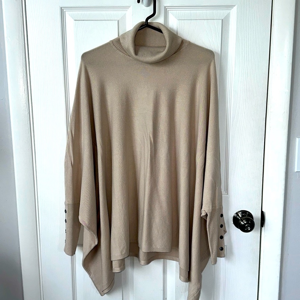 Alani turtleneck sweater size L